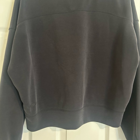 Lululemon Softstreme Perfectly Oversized Cropped Crew - Picture 4 of 4